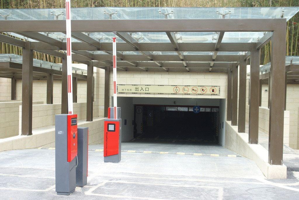 排水板廠(chǎng)家http://www.sdkuangcheng.com/